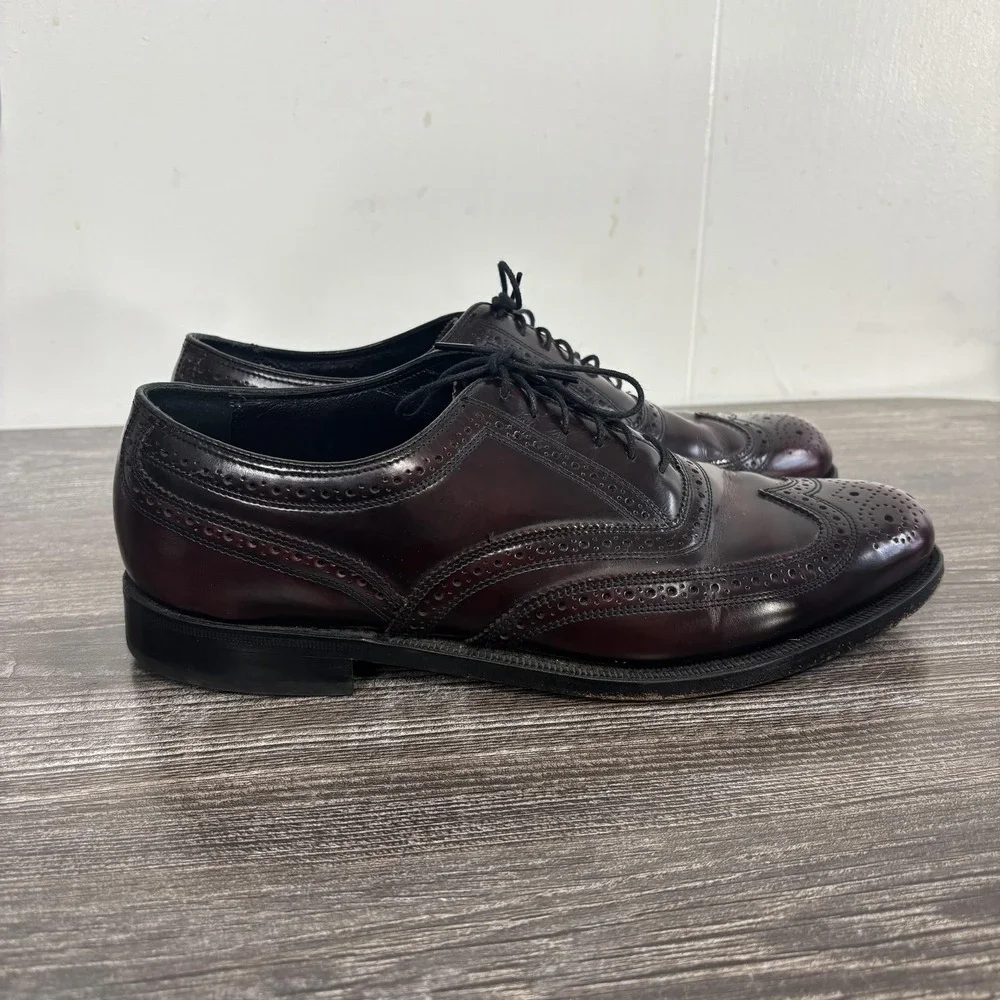 Florsheim 30300 Shoes Mens 8.5 D Brown Leather Wingtip Oxford Dress Lace Up